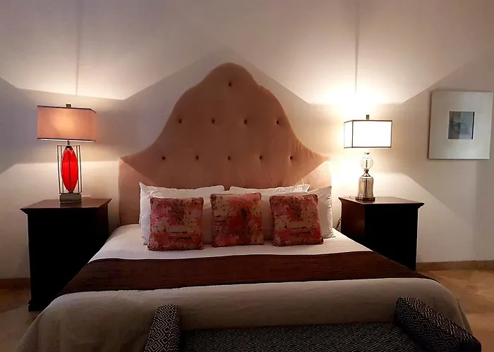 La Vista Luxury Villas At Pedregal 3*