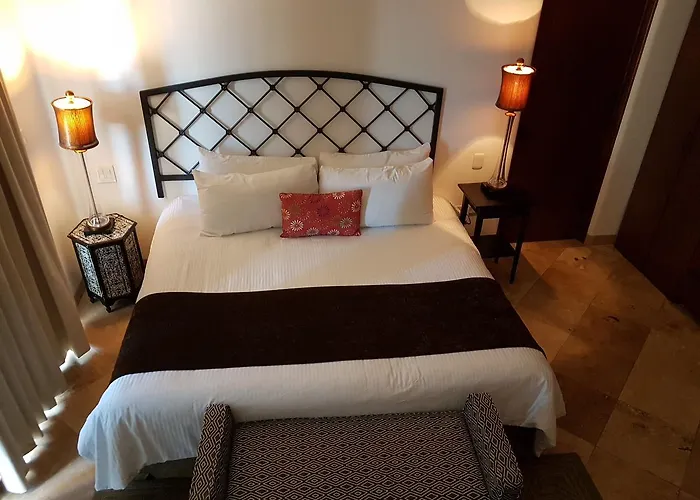 La Vista Luxury Villas At Pedregal Apartahotel 3*