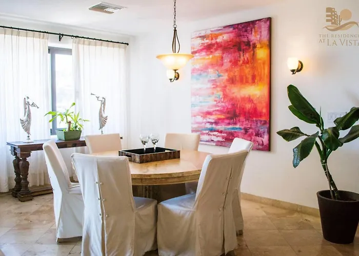 Apartahotel La Vista Luxury Villas At Pedregal 3*