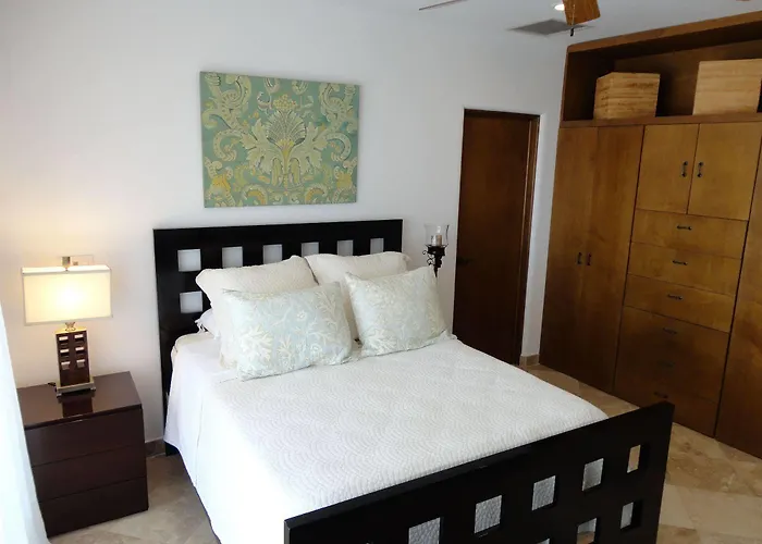 La Vista Luxury Villas At Pedregal Apartahotel