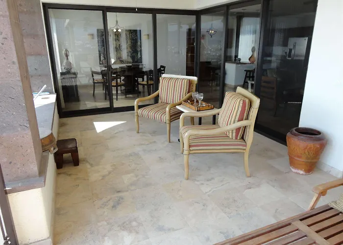 La Vista Luxury Villas At Pedregal Apartahotel