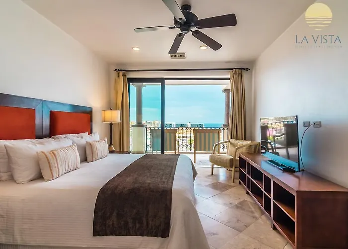 Apartahotel La Vista Luxury Villas At Pedregal 3*